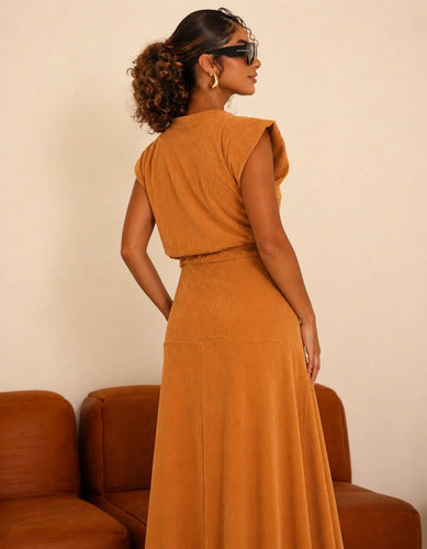 Conjunto Feminino Blusa Saia Veludo Cotelê Inverno Quentinho