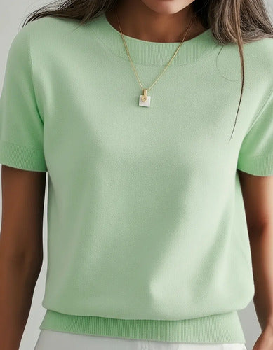 Blusa Feminina Tricô Manga Curta Básica