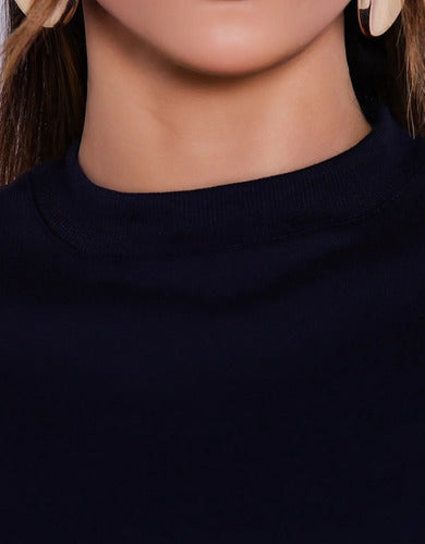 Cropped Feminino Oversized T-shirt Feita Com Malha Suedine