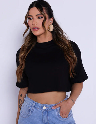 Cropped Feminino Oversized T-shirt Feita Com Malha Suedine