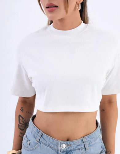 T-shirt Cropped Feminino Oversized Com Malha Suedine