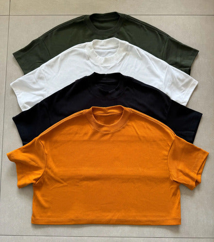 Cropped Feminino Oversized T-shirt Feita Com Malha Suedine