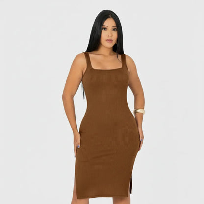 Vestido Midi Canelado Premium Com Alça E Fendas Casual Básico