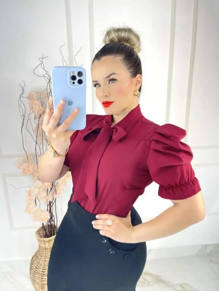Blusa Emily Gola Laço Manga Curta Bufante