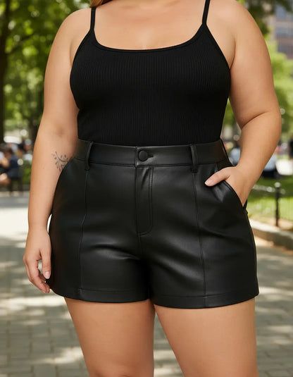 Bermuda Couro Fake Plus Size Feminina Cintura Alta Casual
