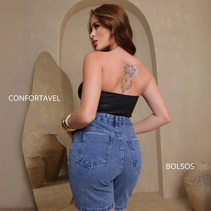 Bermuda Jeans Cintura Alta Feminina Com Estonado Na Lavagem