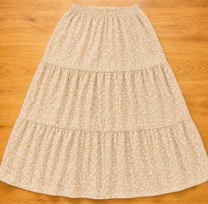 Saia Longa Com Babado Estica Bastante Veste 44 - 52 Elegante