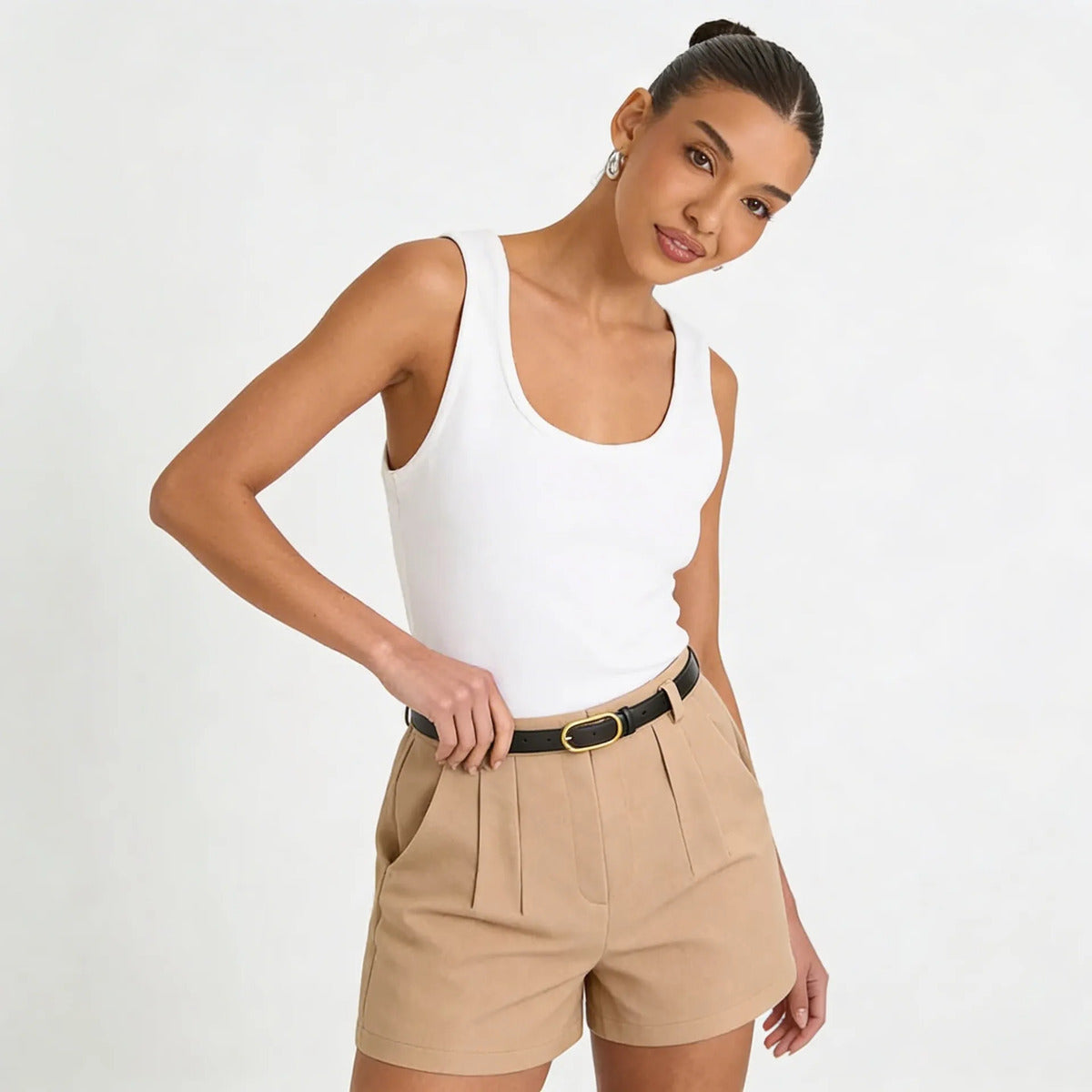 Short Alfaiataria Feminino Social Cintura Alta Cinto Bolso