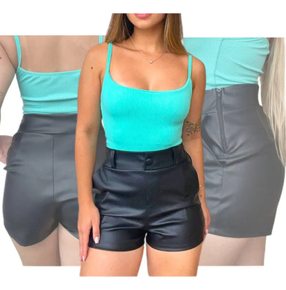 Short Feminino Couro Fake Com Botao Cintura Alta Social
