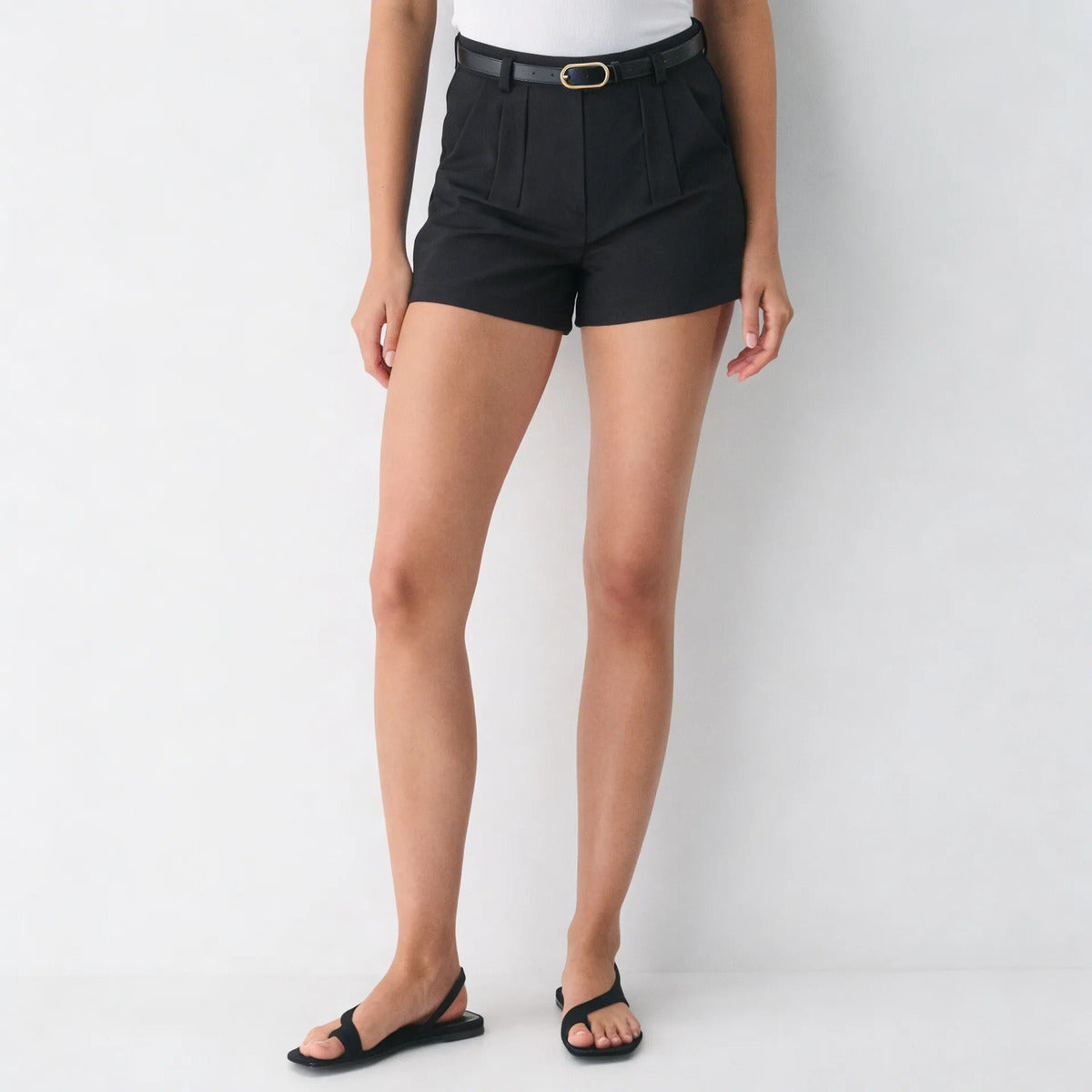 Short Alfaiataria Feminino Social Cintura Alta Cinto Bolso
