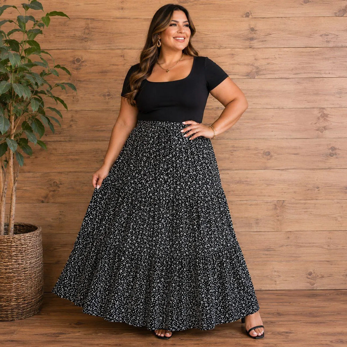 Saia Longa Com Babado Estica Bastante Veste 44 - 52 Elegante