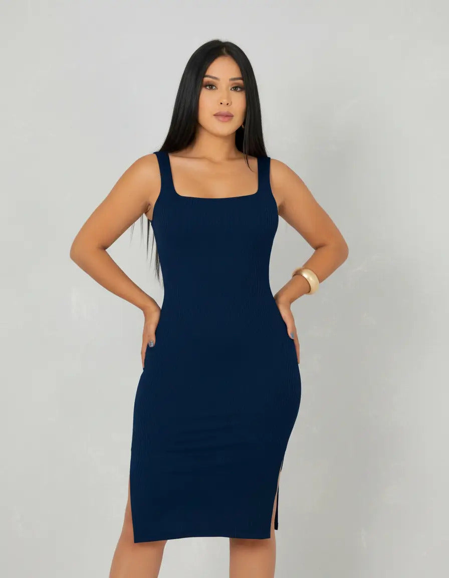 Vestido Midi Canelado Premium Com Alça E Fendas Casual Básico