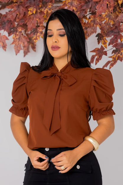 Blusa Emily Gola Laço Manga Curta Bufante