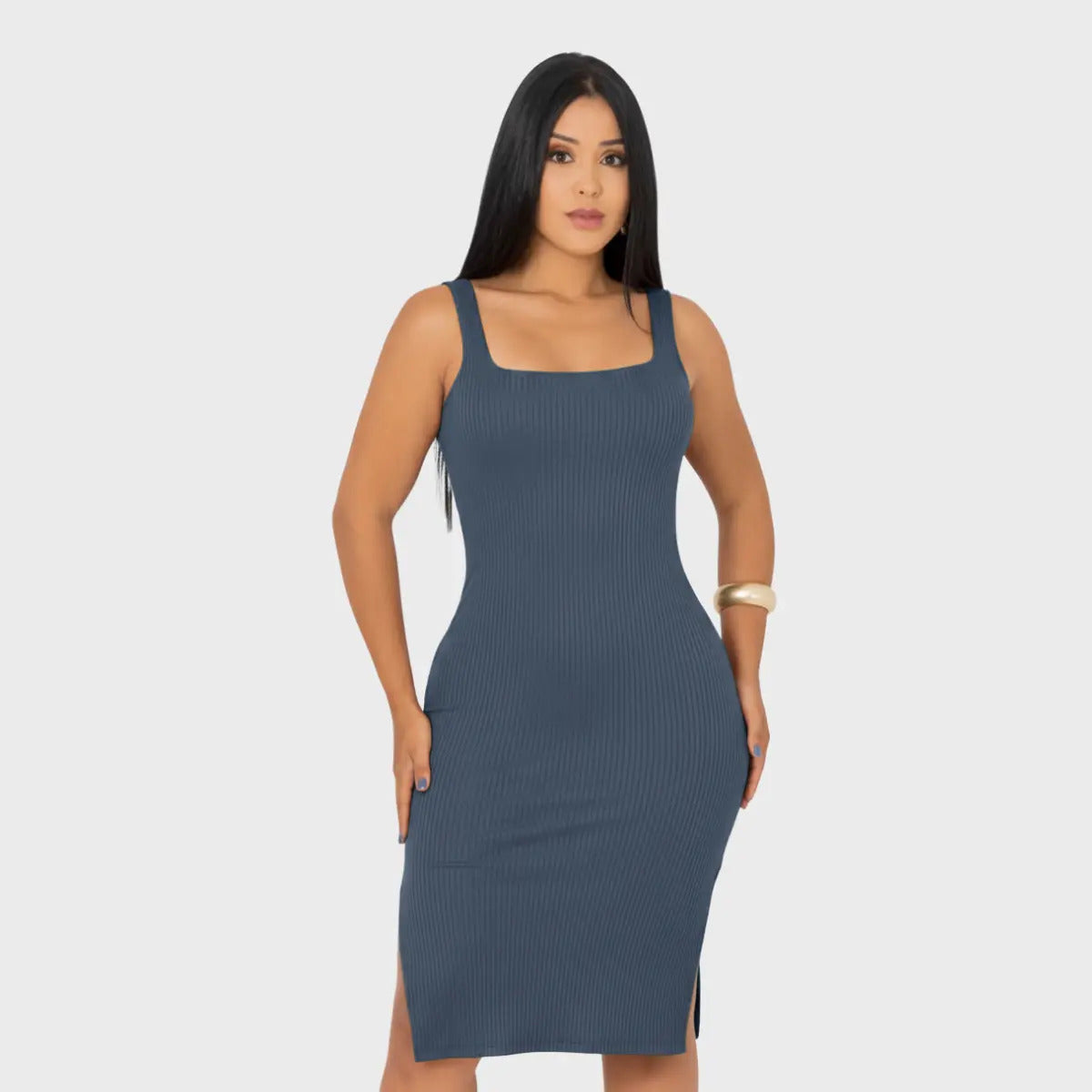 Vestido Midi Canelado Premium Com Alça E Fendas Casual Básico